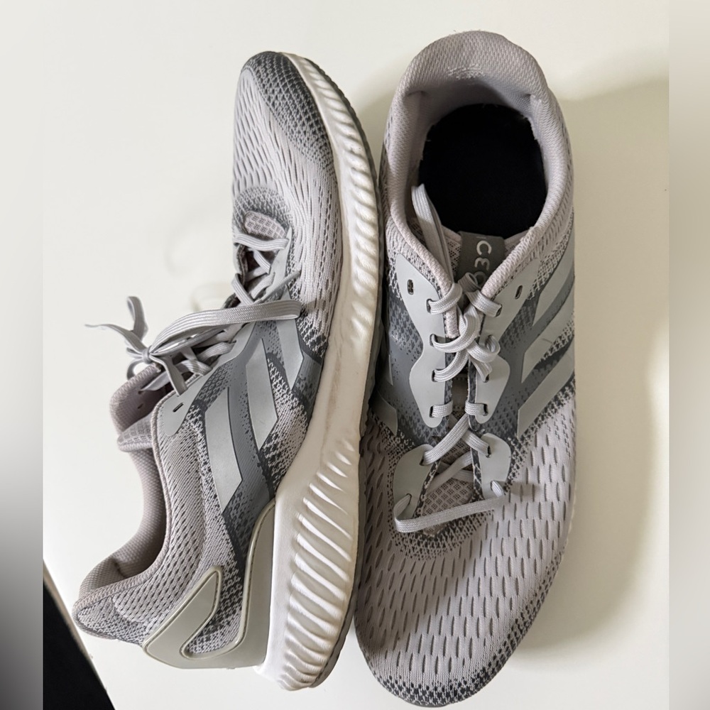 Adidas Aerobounce Shoes Men's Size 15